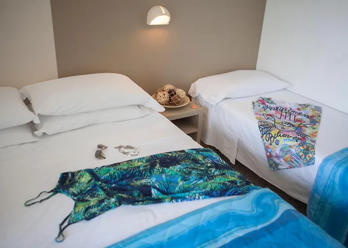 Bologna Otel 3*